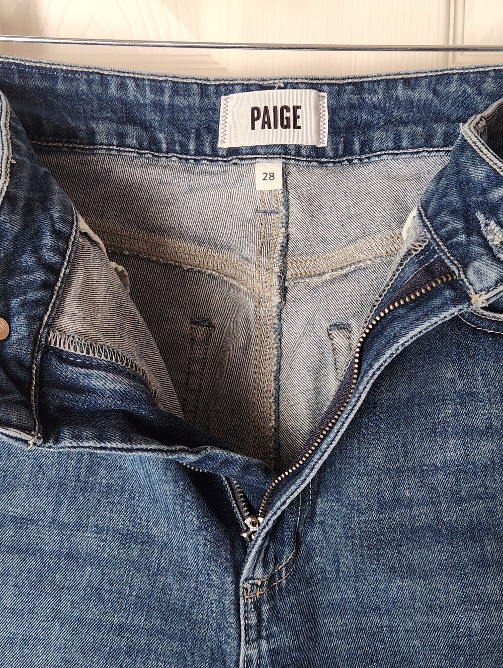 PAIGE High Rise Stevie Ankle Straight - Stoneview - Like New - Picture 5 of 9